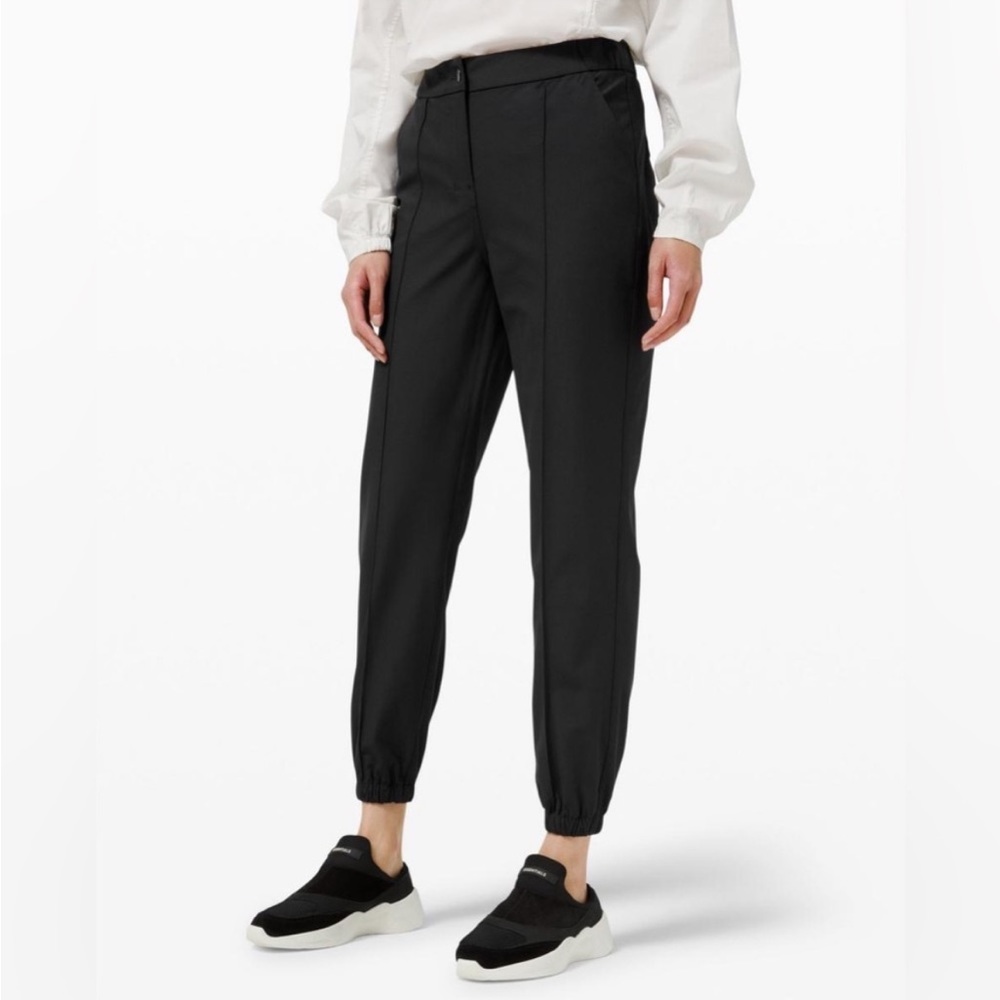 Lululemon Black Warpstreme High-Rise 7/8 Jogger